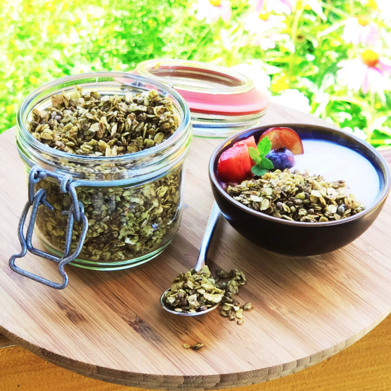 Hanf Granola