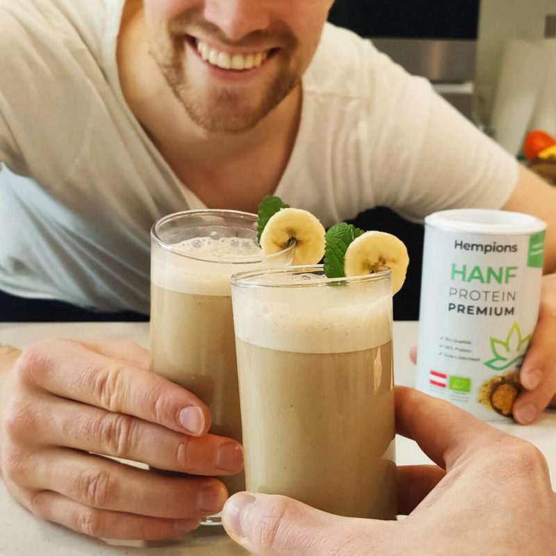 Hanf Protein Shake Anstossen