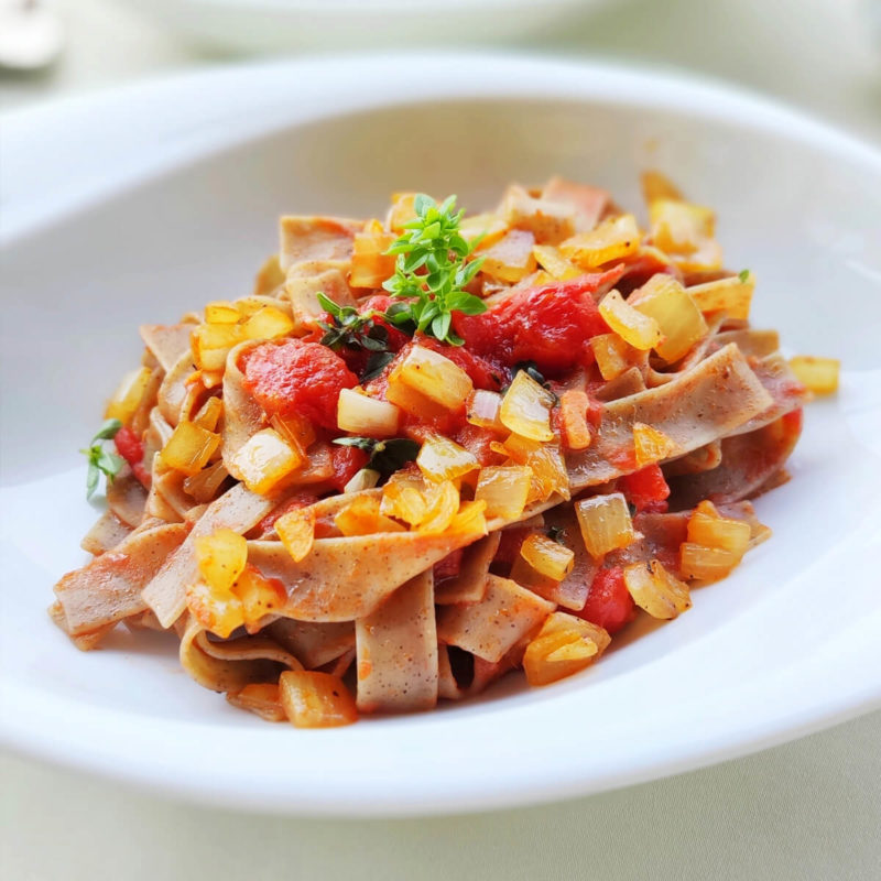 Hanfpasta allamatriciana